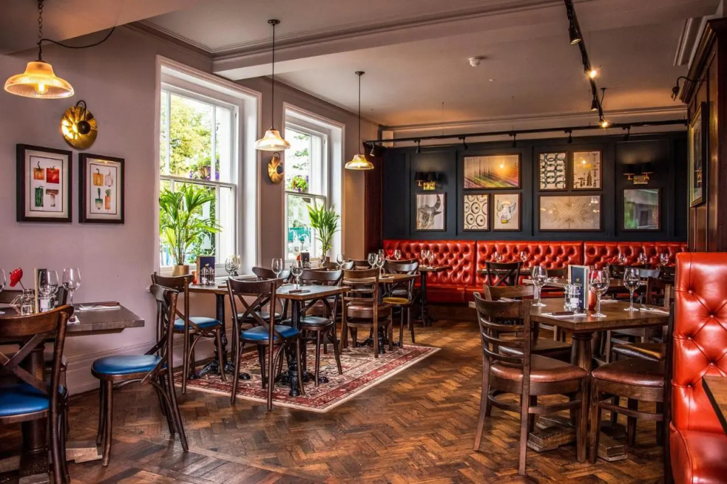 Harpers Steakhouse with Rooms, Haslemere