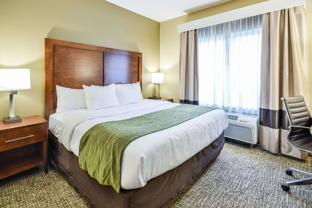 Comfort Inn Plover-Stevens Point