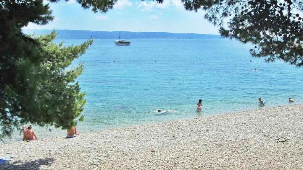 20 meters from the beach