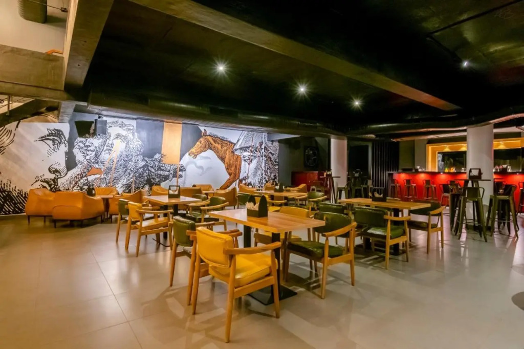 Samasth Palatial Hotel