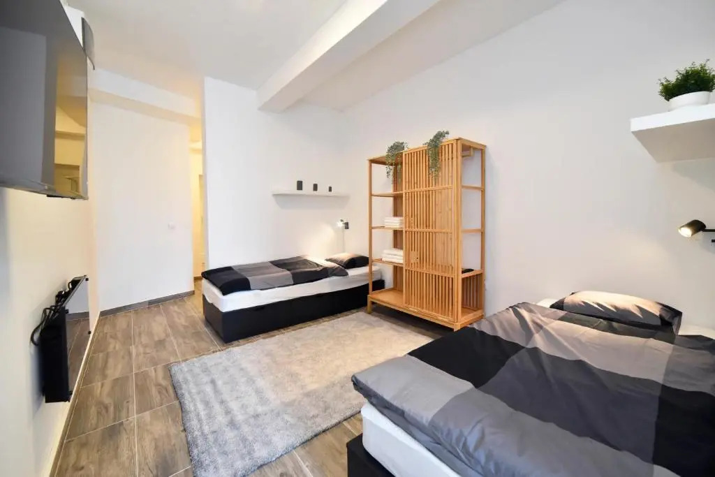 Dubec - Long-Term Apartment for Companies & Workers