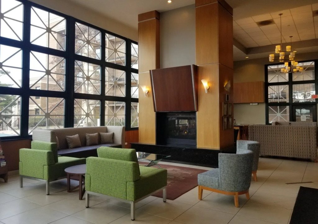 Holiday Inn Express Schaumburg-Rolling Meadows by IHG