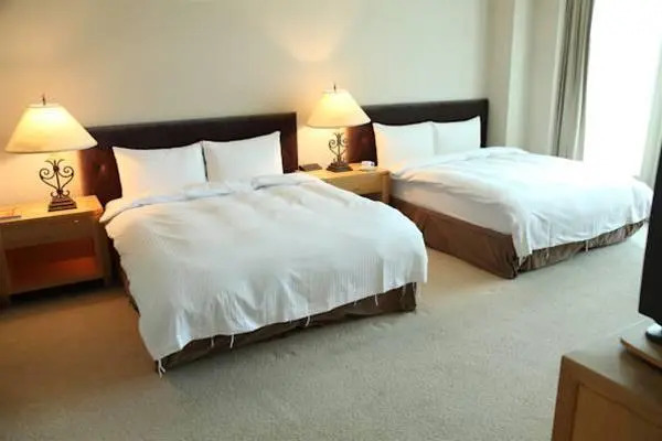 Hooyai Hotel
