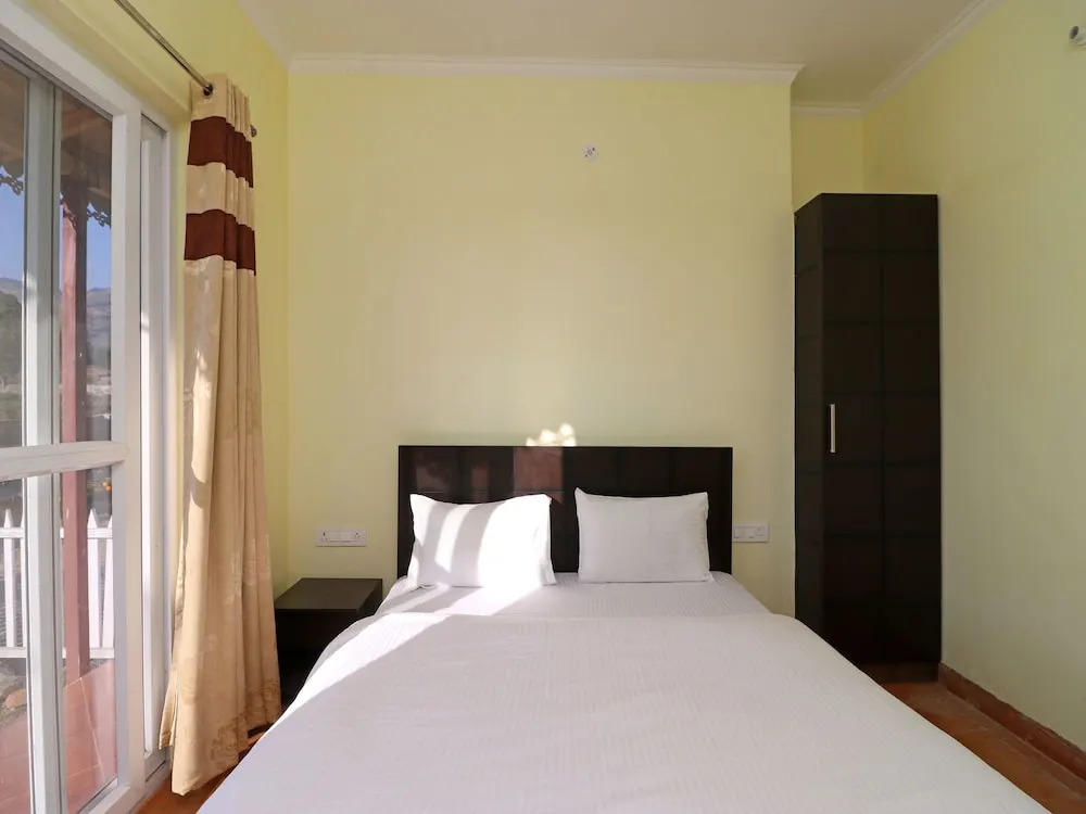 OYO 10771 Home 1BHK Valley View Naukuchiyatal