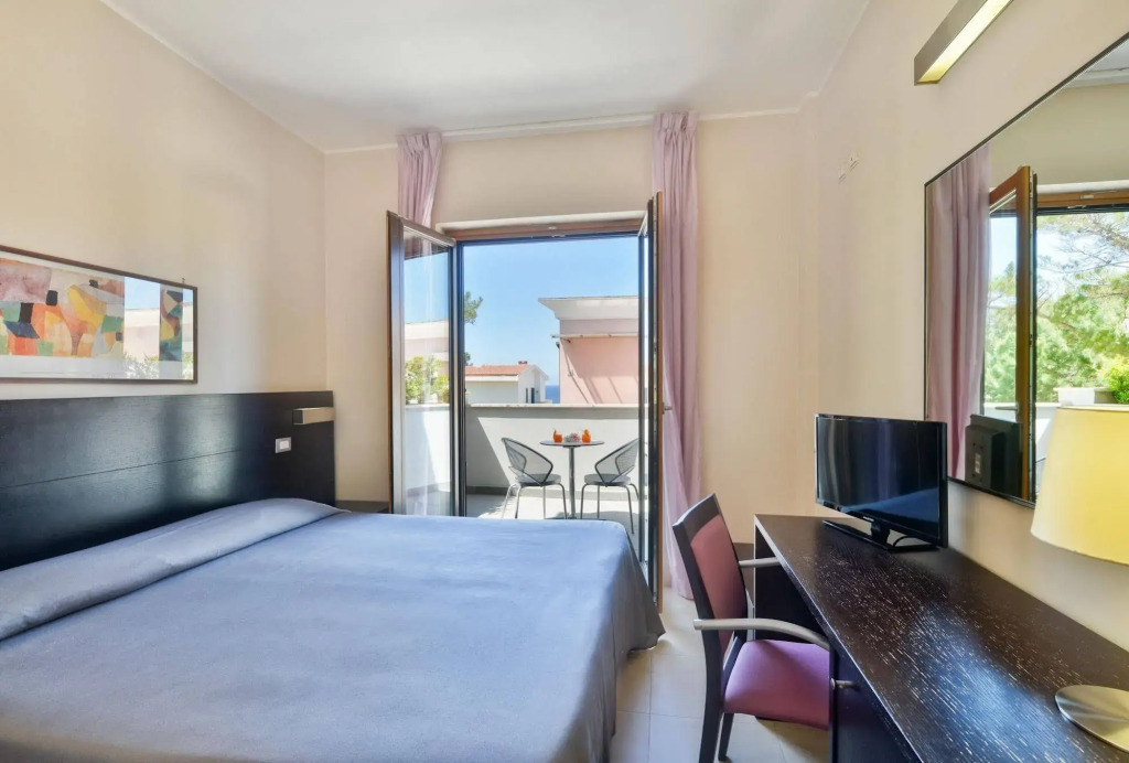 Hotel Mareluna