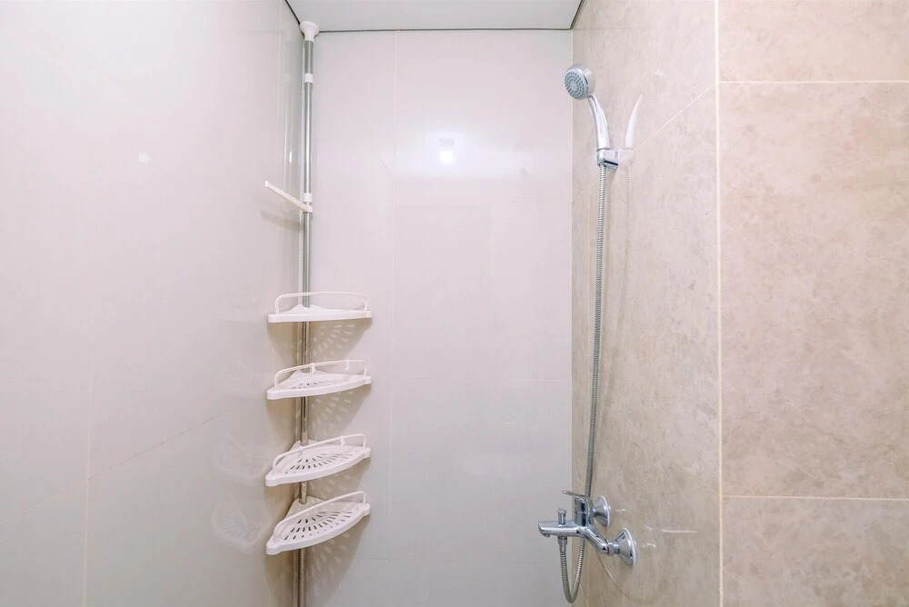 Super Comfy 2BR Apartemen Transpark Cibubur By Royal Home Indonesia