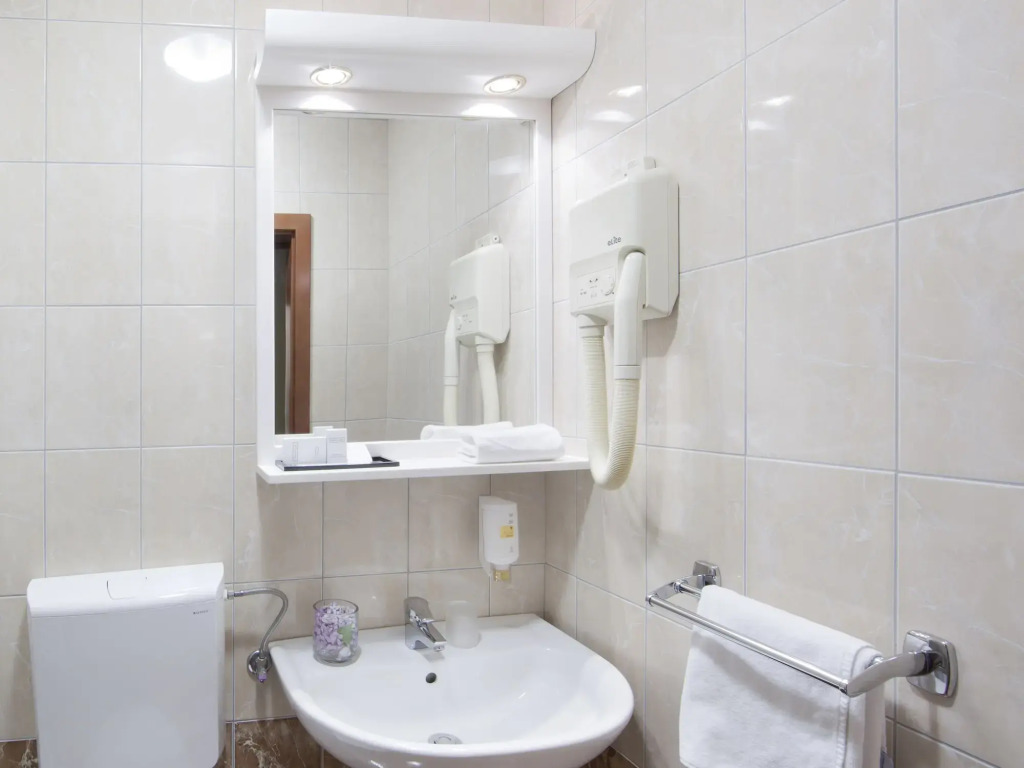 Hotel Kristal - by Liburnia Hotels & Villas