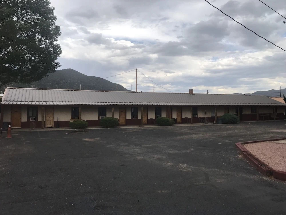 Sinawav Trail Lodge