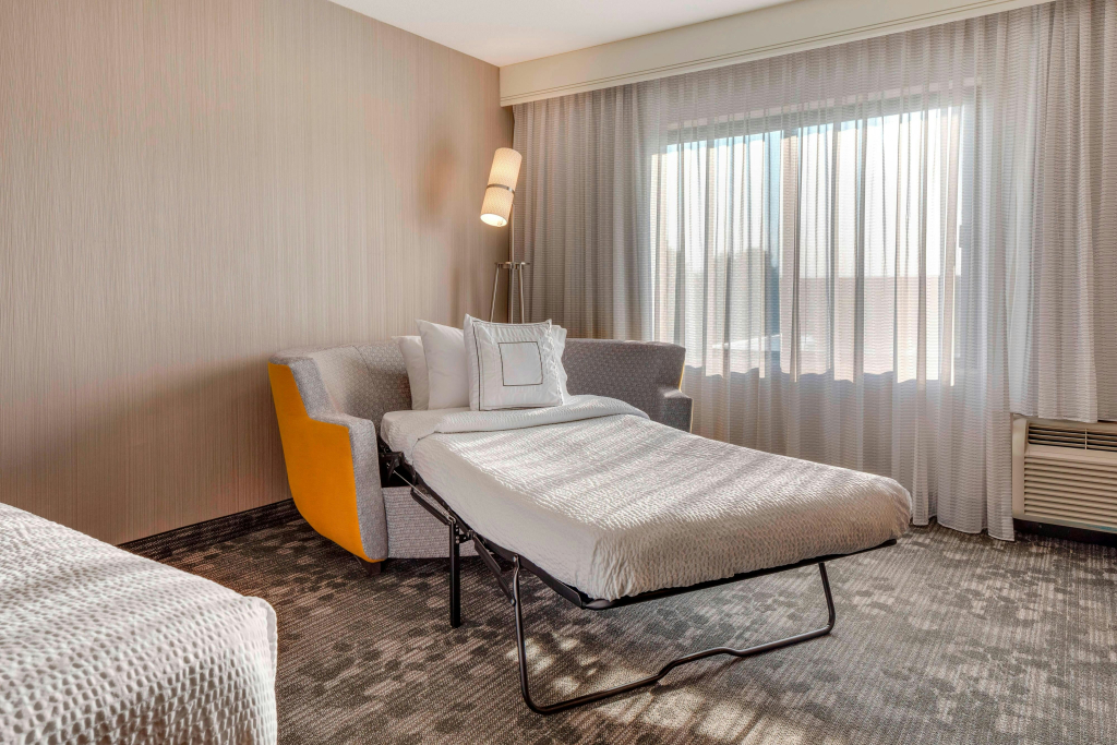 Courtyard by Marriot Cranbury South Brunswick