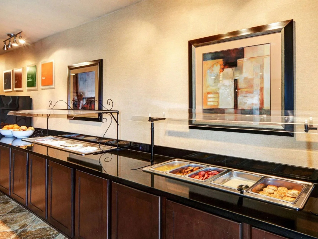 Comfort Suites Arlington - Entertainment District