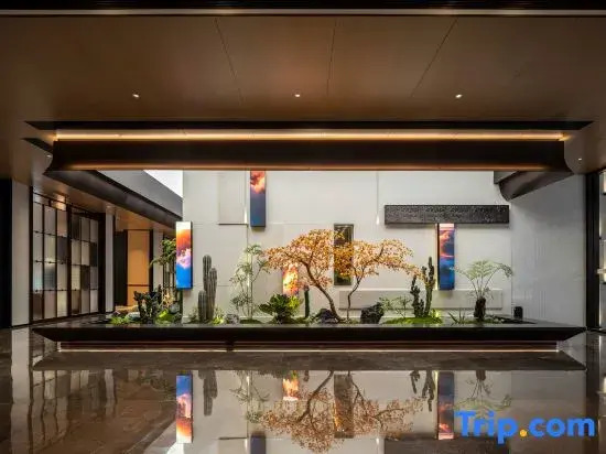Hanyue Hotel, Guanghan Cultural and Sports Center Location