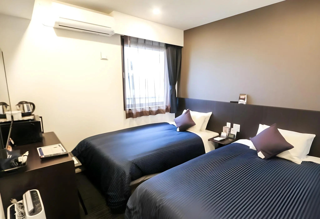 HOTEL LiVEMAX Sendai Hirosedori