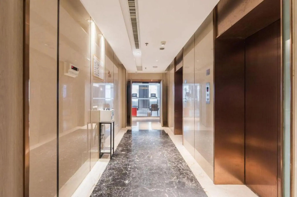 Xiangyang Langman City Hotel