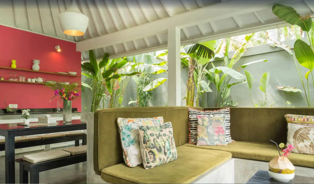 Gili Khumba Villas