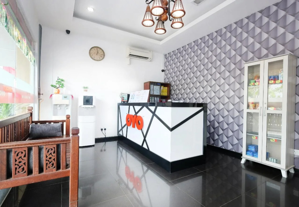 OYO 711 Tawaquf Inn