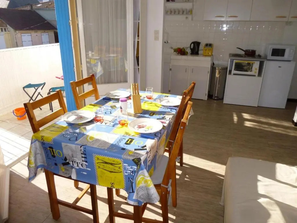 Appartement Saint-Jean-de-Monts, 1 pièce, 5 personnes - FR-1-224C-629