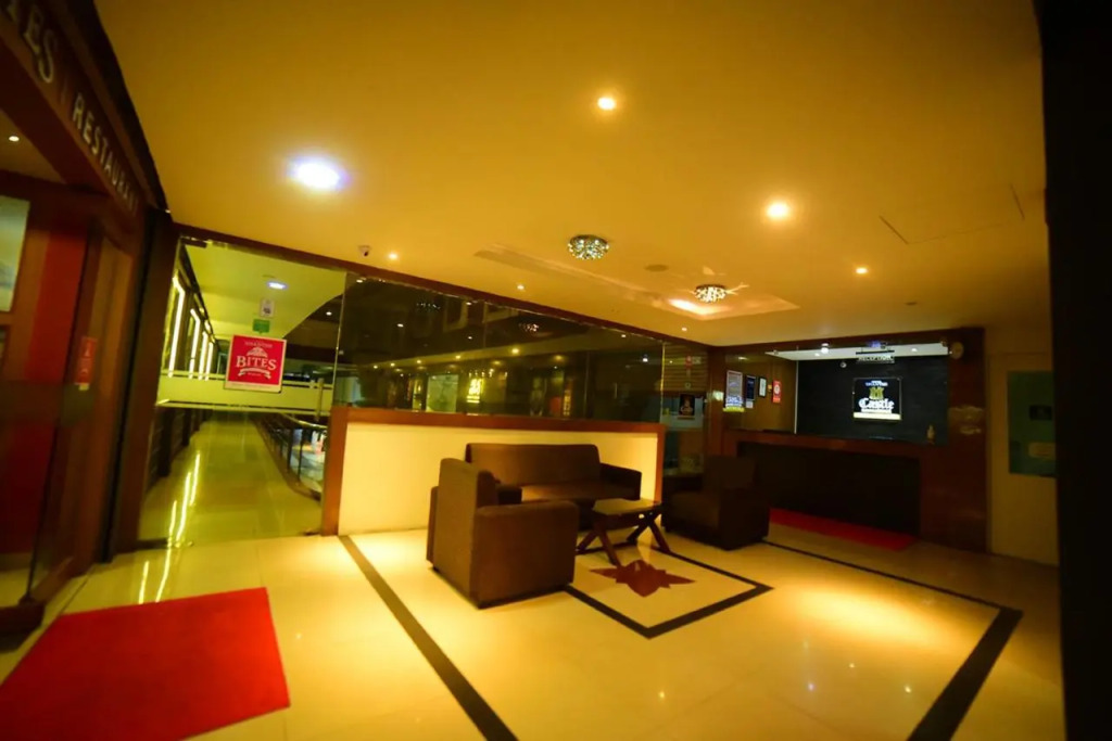 Castle International Premium Hotel