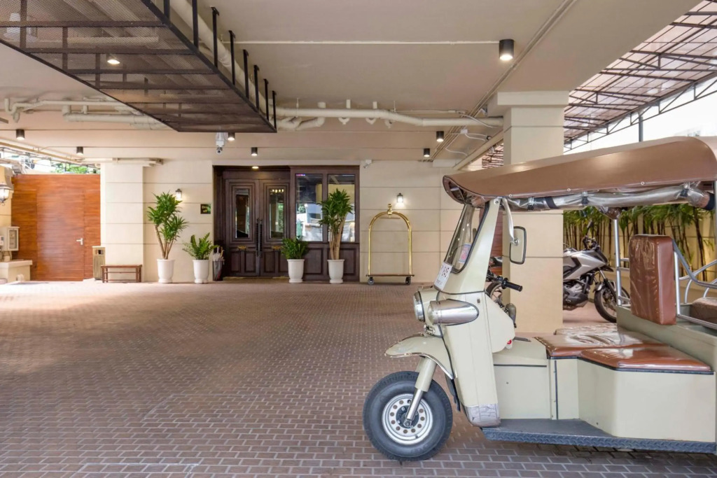 The LA49 Hotel
