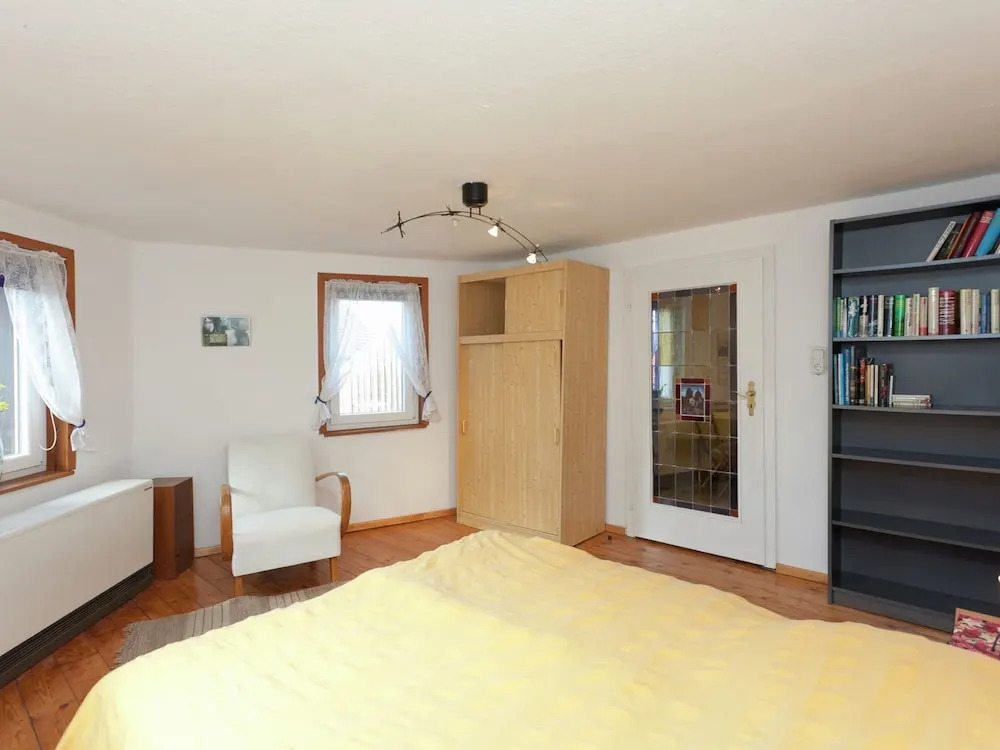 Lovely First Floor Apartment on the Edge of Bode