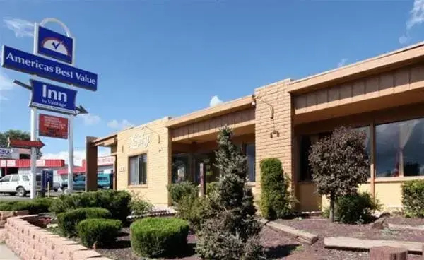 Snow Peak Inn