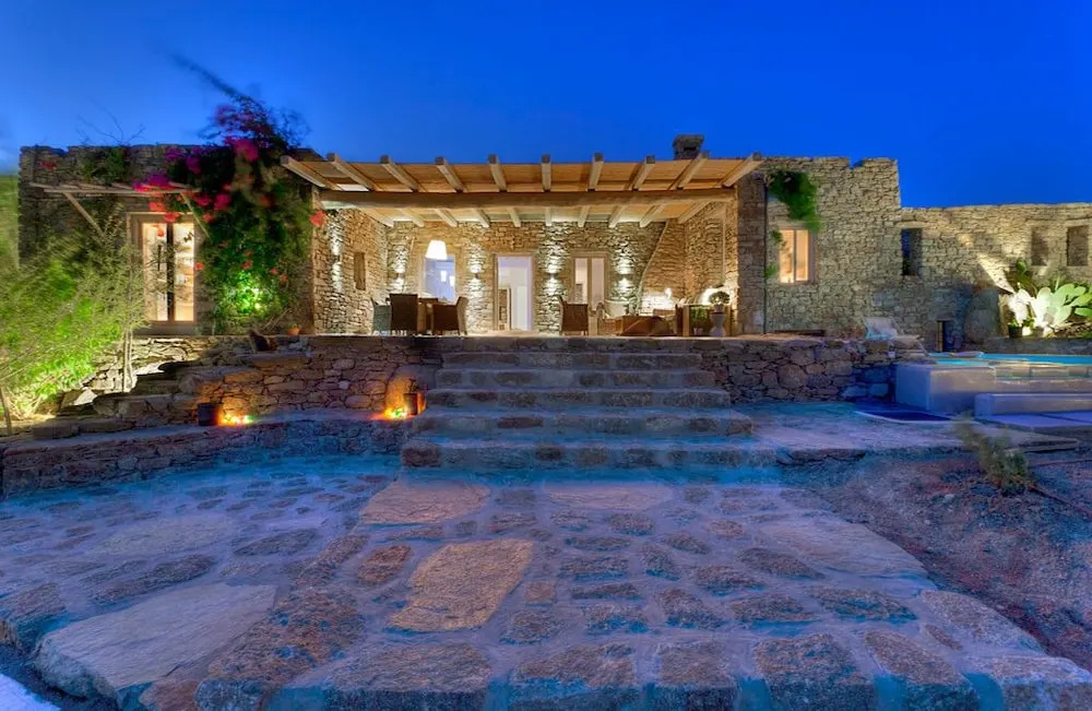 Villa Shay By The Pearls Collection