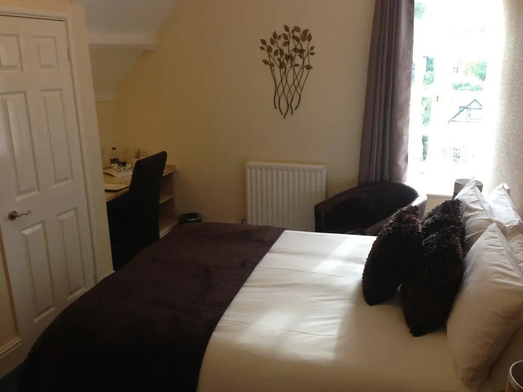 Kingsholm Guest House