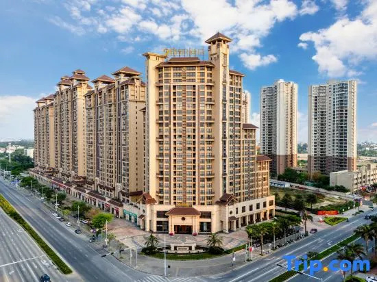 21° Holiday Hotel