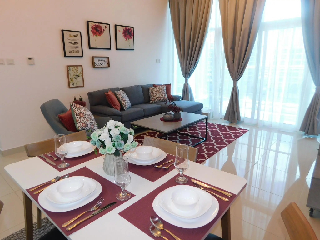 Continental Tower, Dubai Marina - Luton Vacation Homes