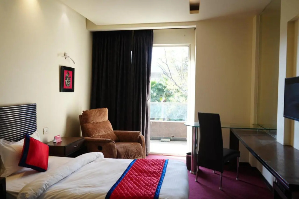 Spree Hotel Meerut