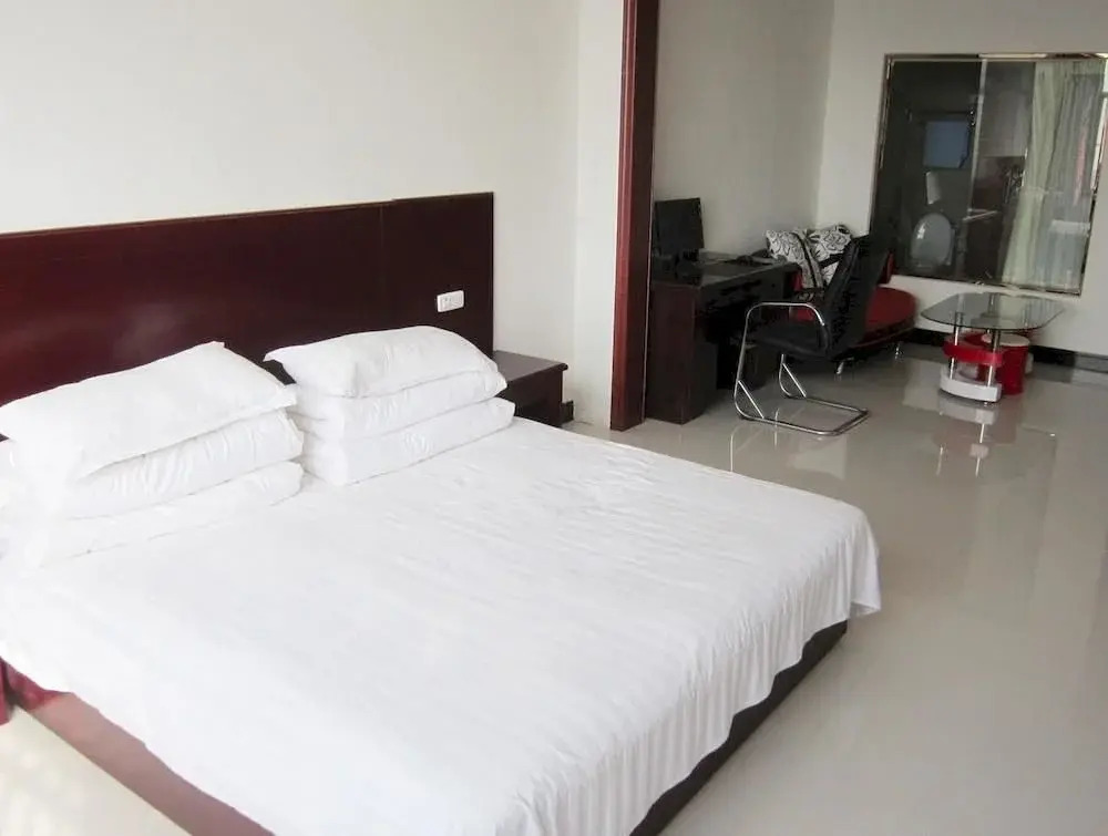 Yuntai Mount Hetang Village Hotel