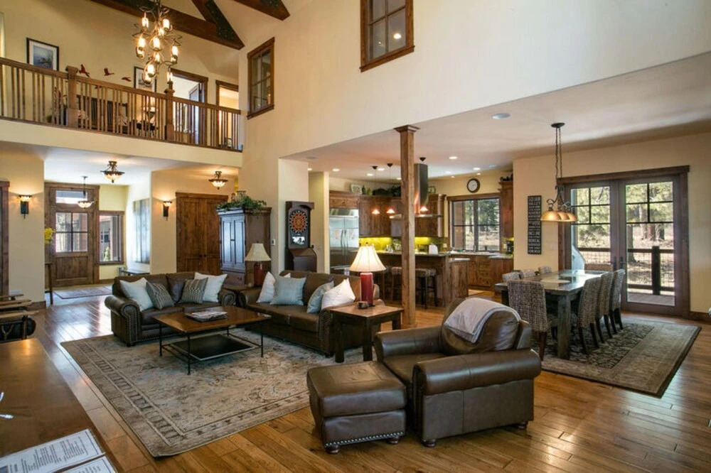 The Lodge at Gray's Crossing by Tahoe Mountain Properties
