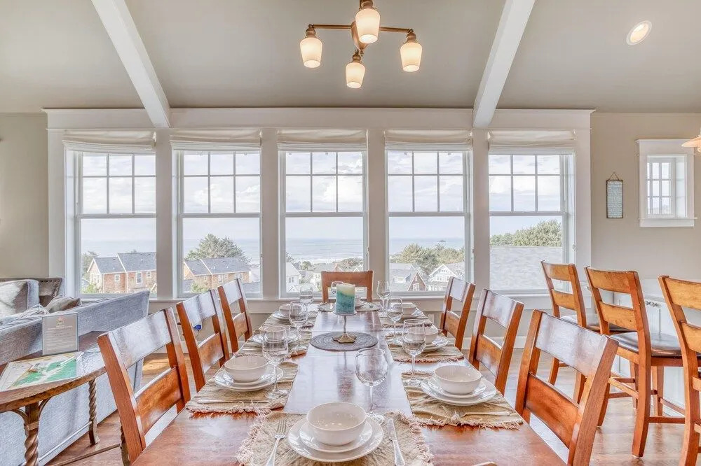 Stunning Ocean Views and Spacious Living - Gorgeous Coastal Retreat
