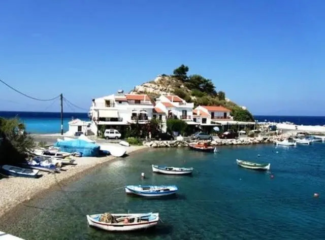 Marina Apartments