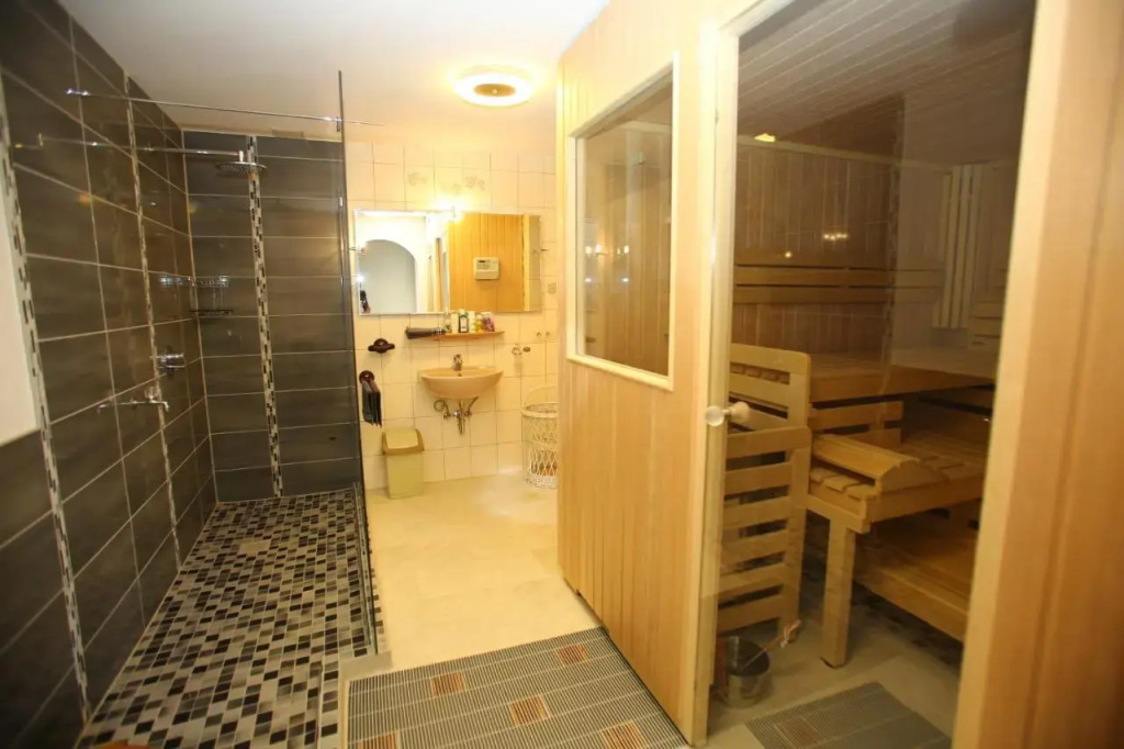 Pension Weinberg mit Landhaus Nizza