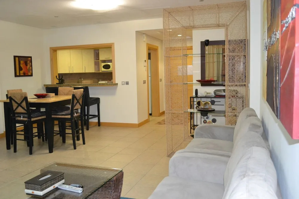 Entire 1 Bedroom Apartment in the Prestigious Palk Jumeirah - NBT