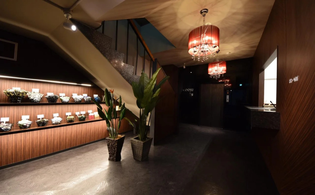 Hotel Fine