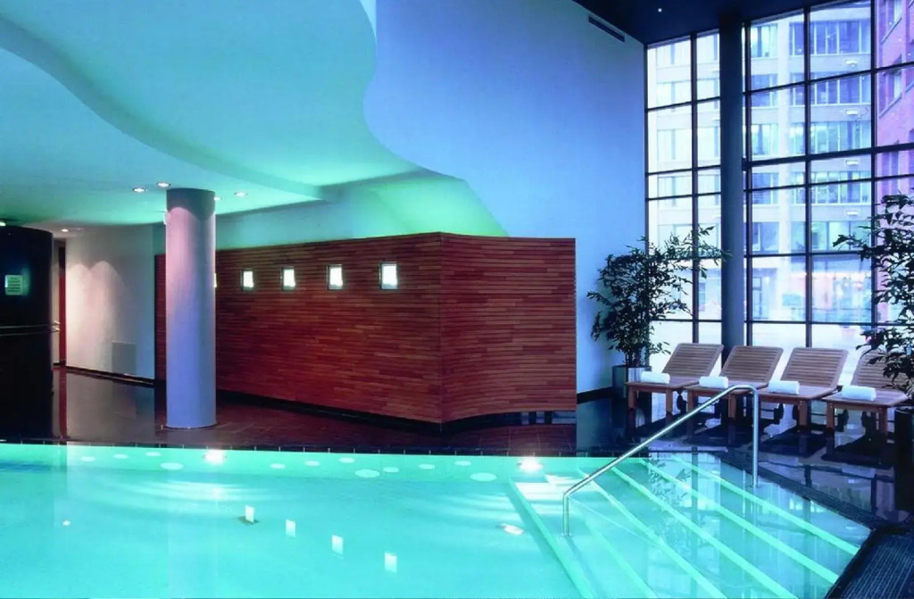 Lindner Hotel Frankfurt Main Plaza, part of JdV by Hyatt