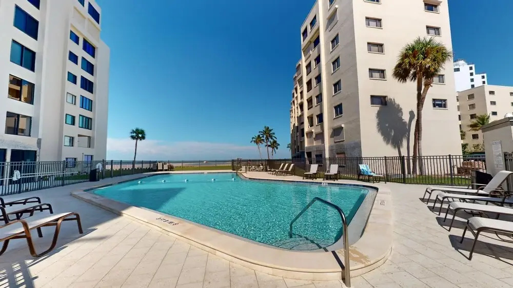Sandarac 502b: Beachfront 3br Condo W/ Pool & Views 3 Bedroom Condo