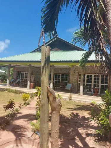 Elje Villa