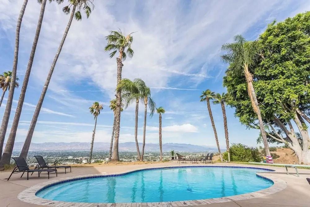 Oak Hills by Avantstay Panoramic View, Pool, Spa