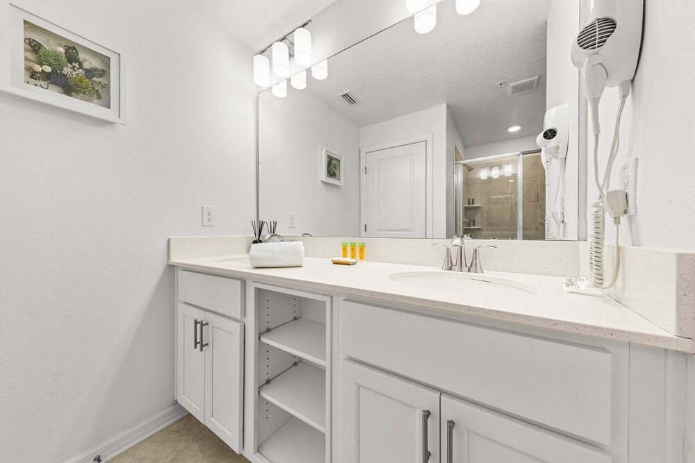 Mario & Fairy 3BR Condo w/ Free Water Park Access 303 4731