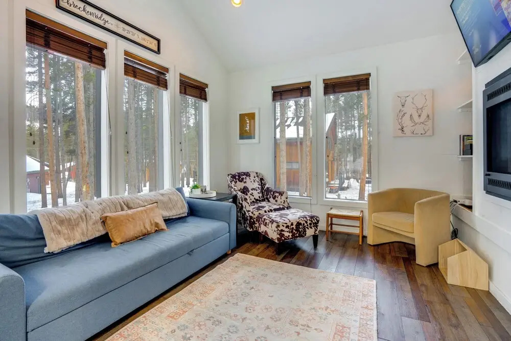 Near Trails & Breweries: Cabin w/ Hot Tub in Breck