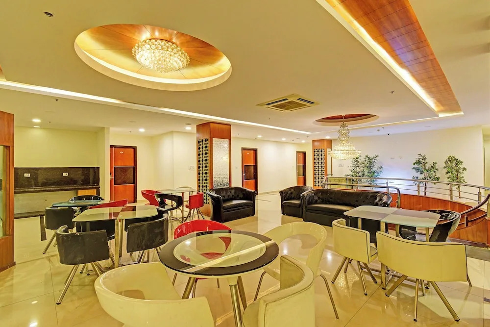 Fabhotel Rudra Grand