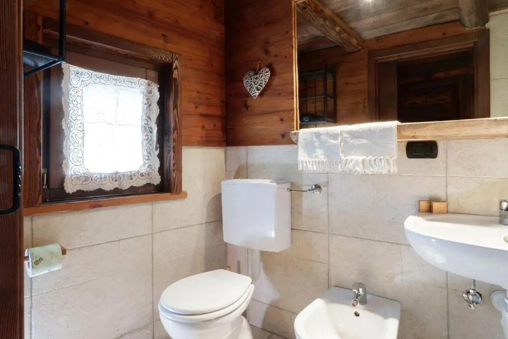 HelloChalet - Chalet da MiRo - Sunny terraces with stunning Matterhorn views, reachable on foot only