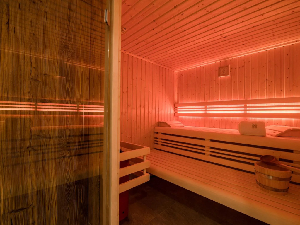 Stylish chalet in charming Megève, 1,5 km. from a ski slope