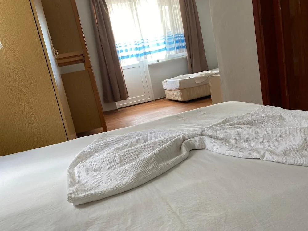 Mete Otel
