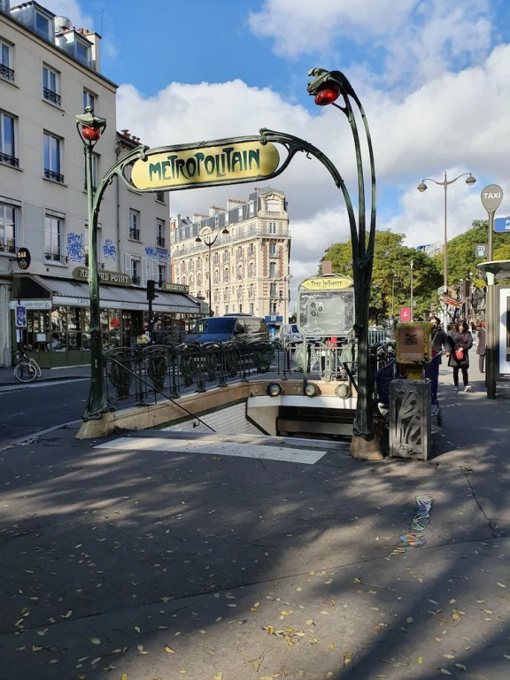Chez Pépé Merle - Chambres dhôtes dans le quartier du Père Lachaise