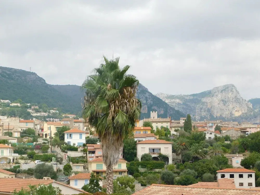 T2, Le Clos de la Reine, climatisation et parking privé