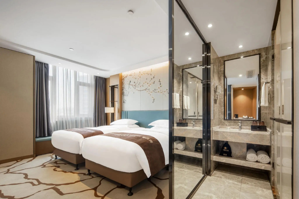 Shanghai Huhua International Hotel