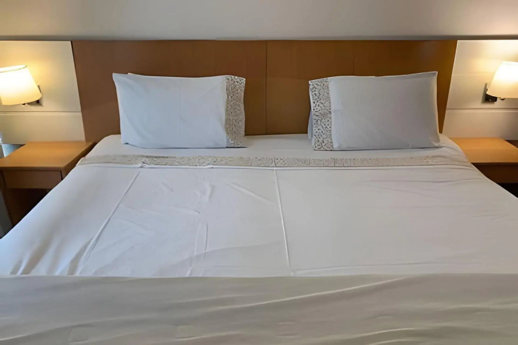 Get a Flat 401 /Jardins/ Ibirapuera